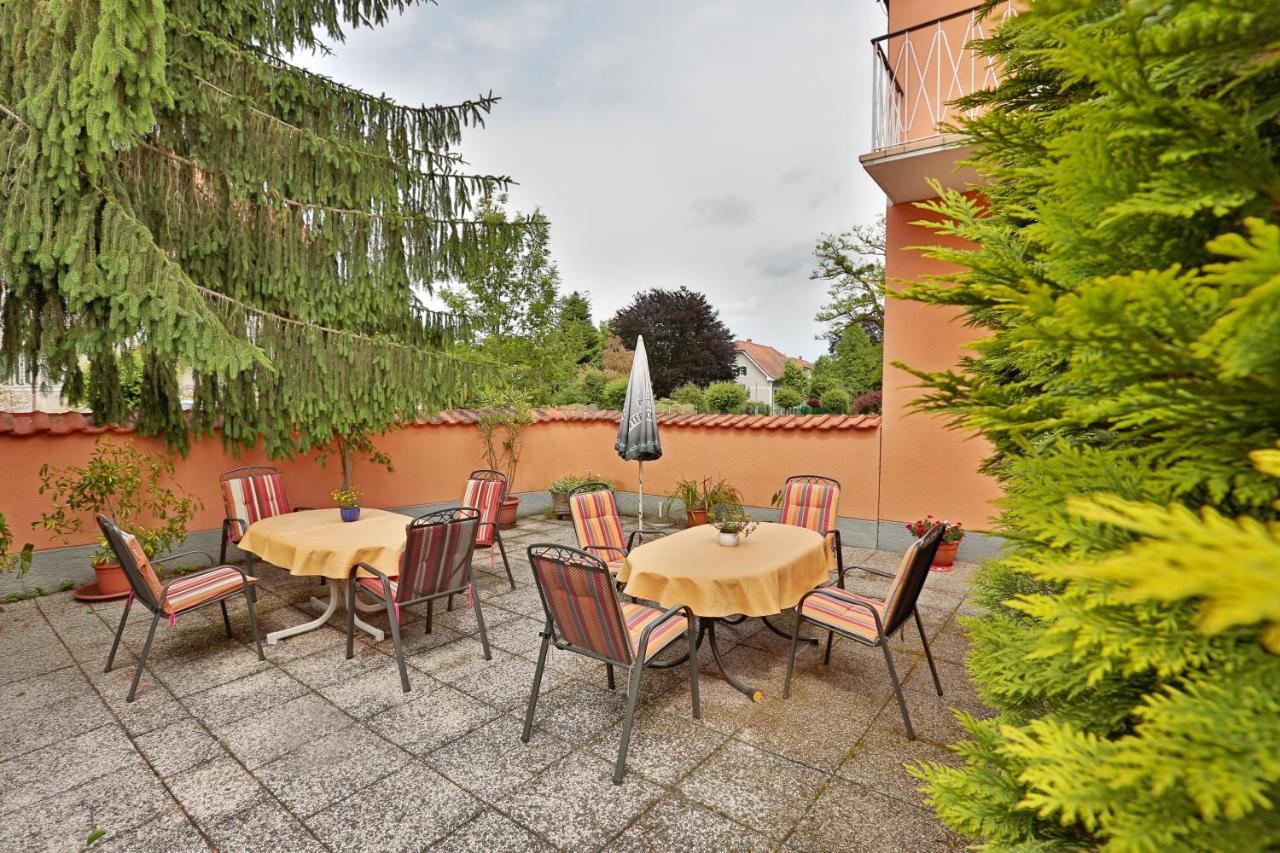 Hotel Reineldis Mureck Bagian luar foto